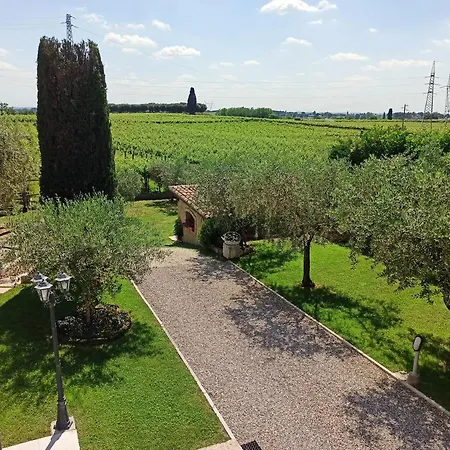 Le Zampolle ベッド・アンド・ブレックファスト 4*