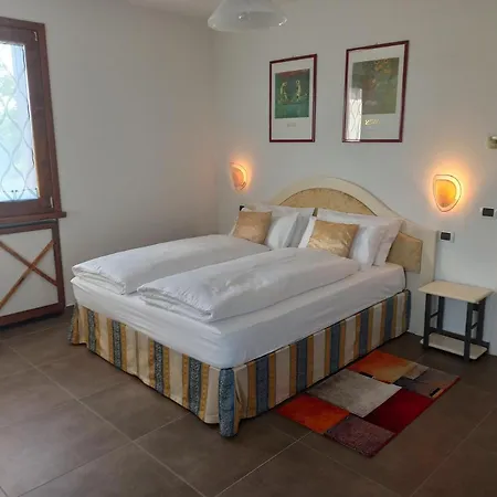Le Zampolle Bed & Breakfast
