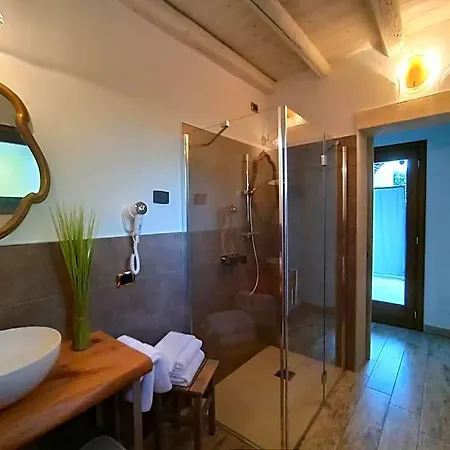 Le Zampolle Bed & Breakfast